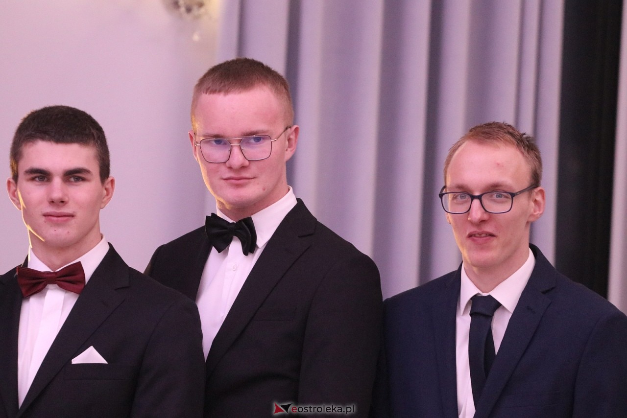 Studniówka w ZSZ nr 2 [07.02.2026] - zdjęcie #36 - eOstroleka.pl