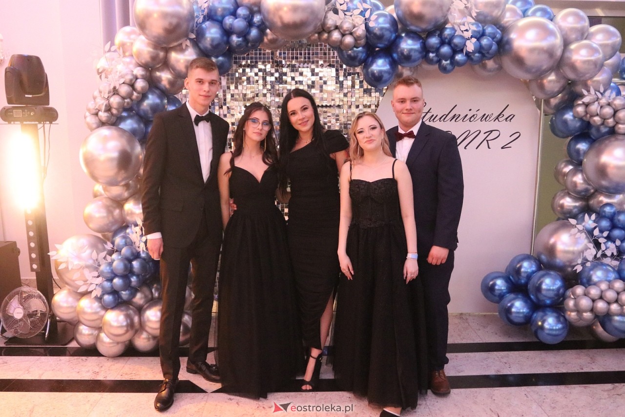 Studniówka w ZSZ nr 2 [07.02.2026] - zdjęcie #5 - eOstroleka.pl