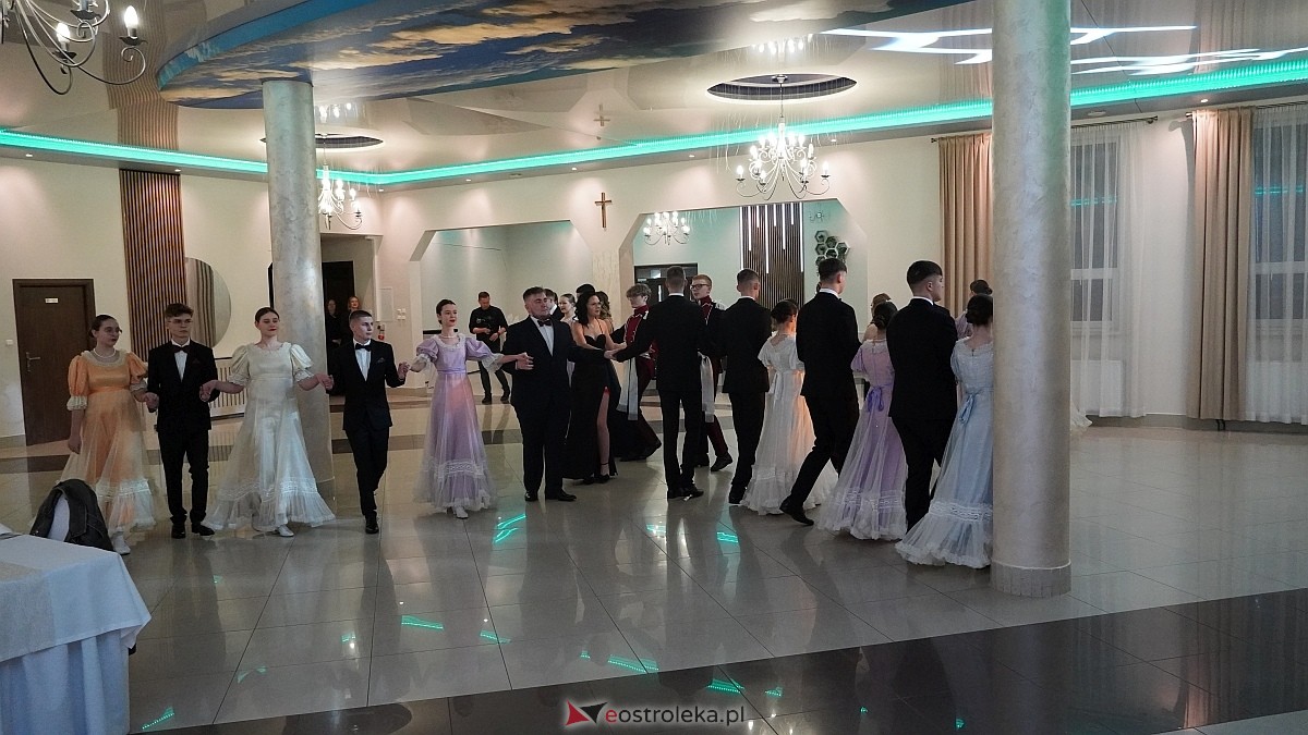 Studniówka w ZSP w Goworowie [07.02.2026] - zdjęcie #250 - eOstroleka.pl