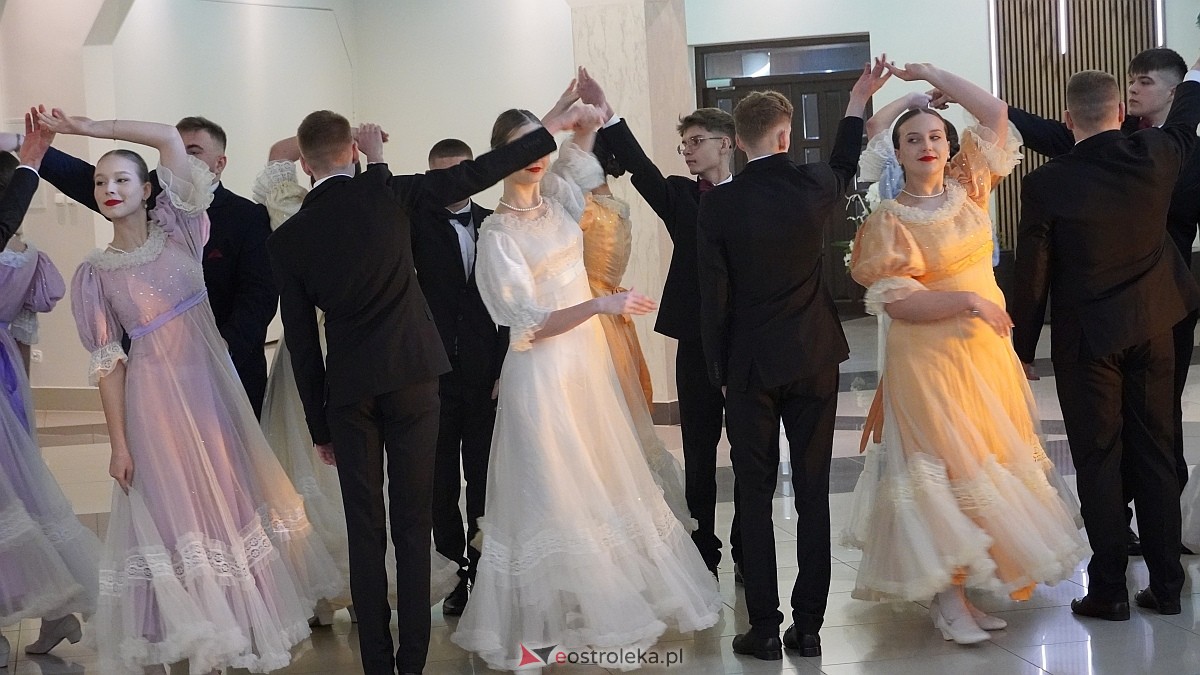 Studniówka w ZSP w Goworowie [07.02.2026] - zdjęcie #241 - eOstroleka.pl