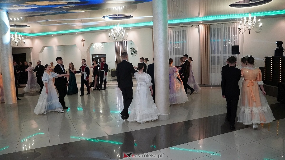 Studniówka w ZSP w Goworowie [07.02.2026] - zdjęcie #236 - eOstroleka.pl