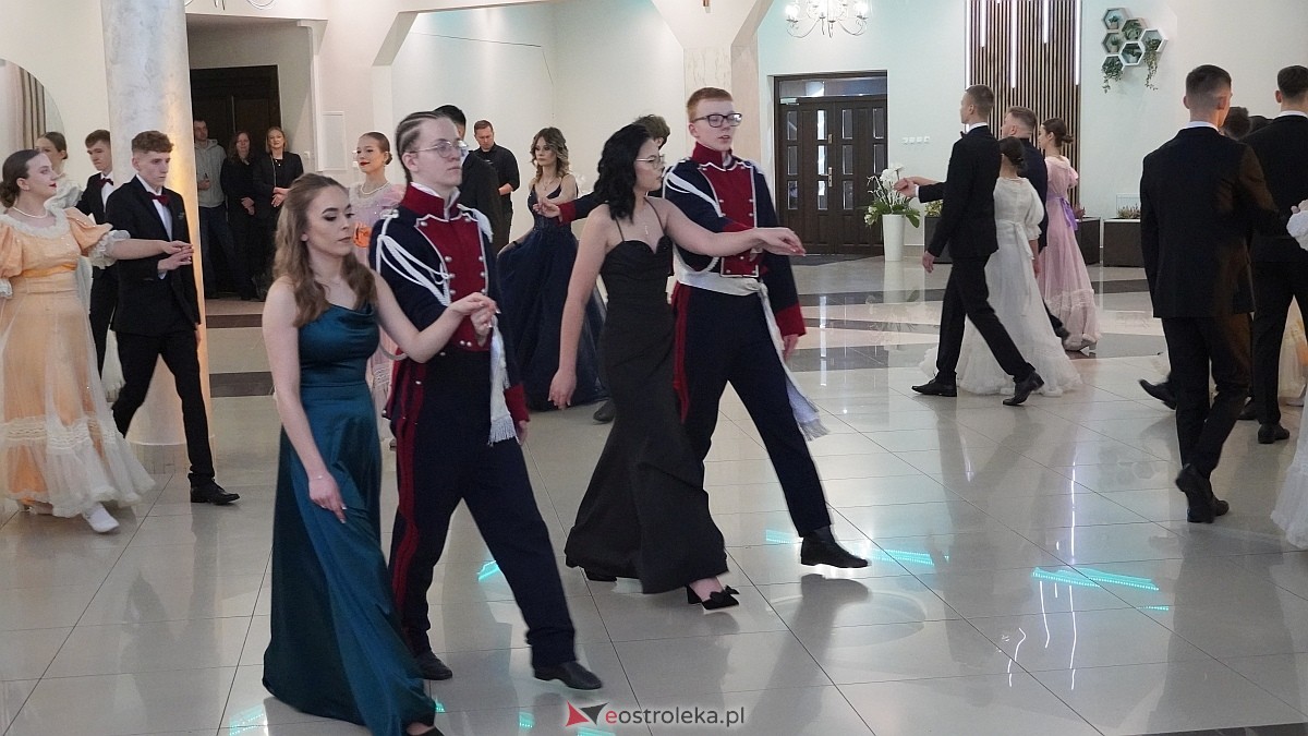 Studniówka w ZSP w Goworowie [07.02.2026] - zdjęcie #233 - eOstroleka.pl