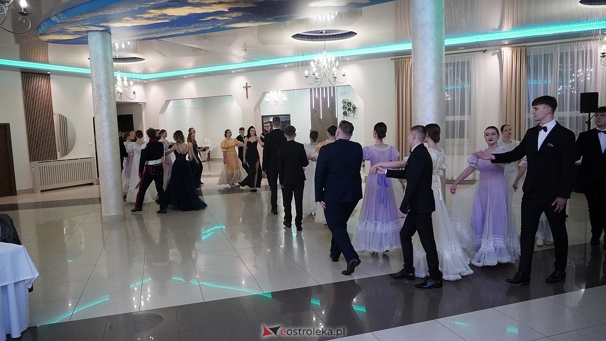 Studniówka w ZSP w Goworowie [07.02.2026] - zdjęcie #224 - eOstroleka.pl