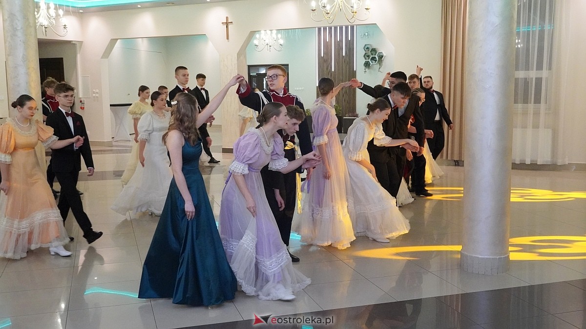 Studniówka w ZSP w Goworowie [07.02.2026] - zdjęcie #207 - eOstroleka.pl