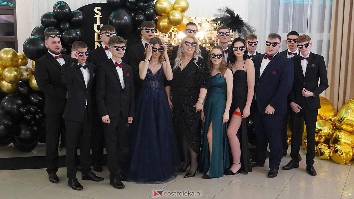 Studniówka w ZSP w Goworowie [07.02.2026] - zdjęcie #141 - eOstroleka.pl