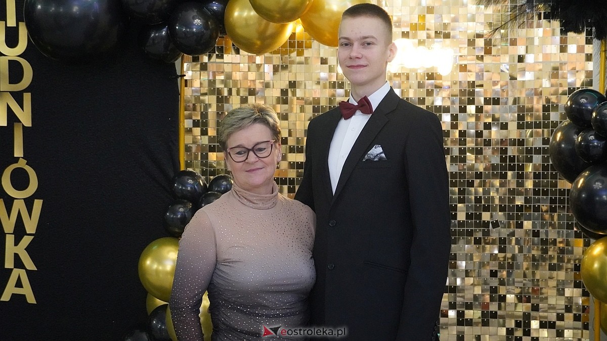 Studniówka w ZSP w Goworowie [07.02.2026] - zdjęcie #71 - eOstroleka.pl