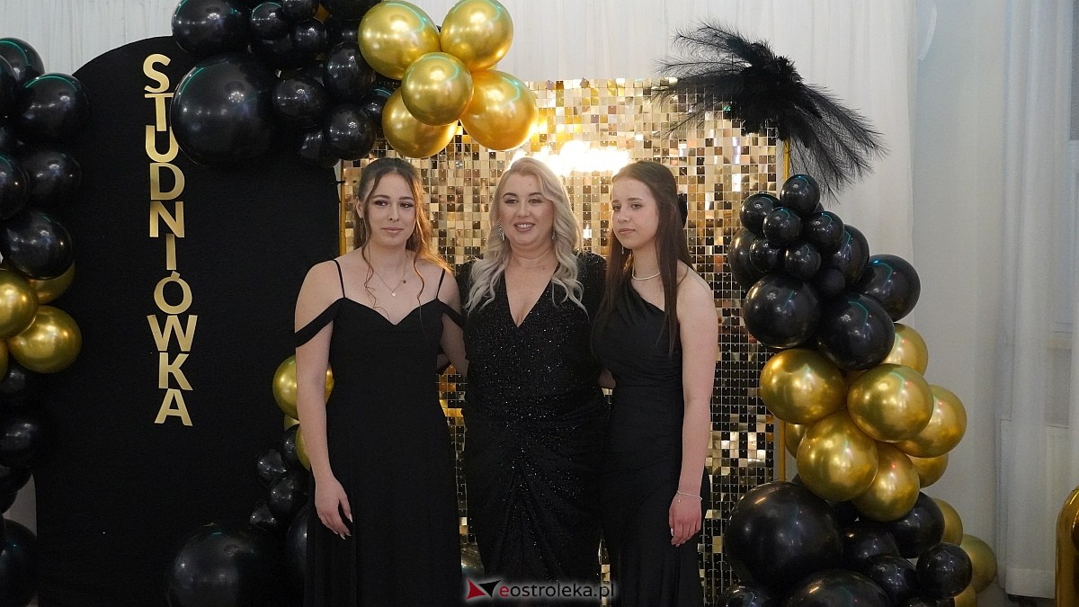 Studniówka w ZSP w Goworowie [07.02.2026] - zdjęcie #123 - eOstroleka.pl