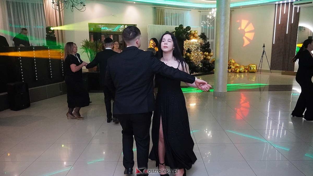 Studniówka w ZSP w Goworowie [07.02.2026] - zdjęcie #4 - eOstroleka.pl