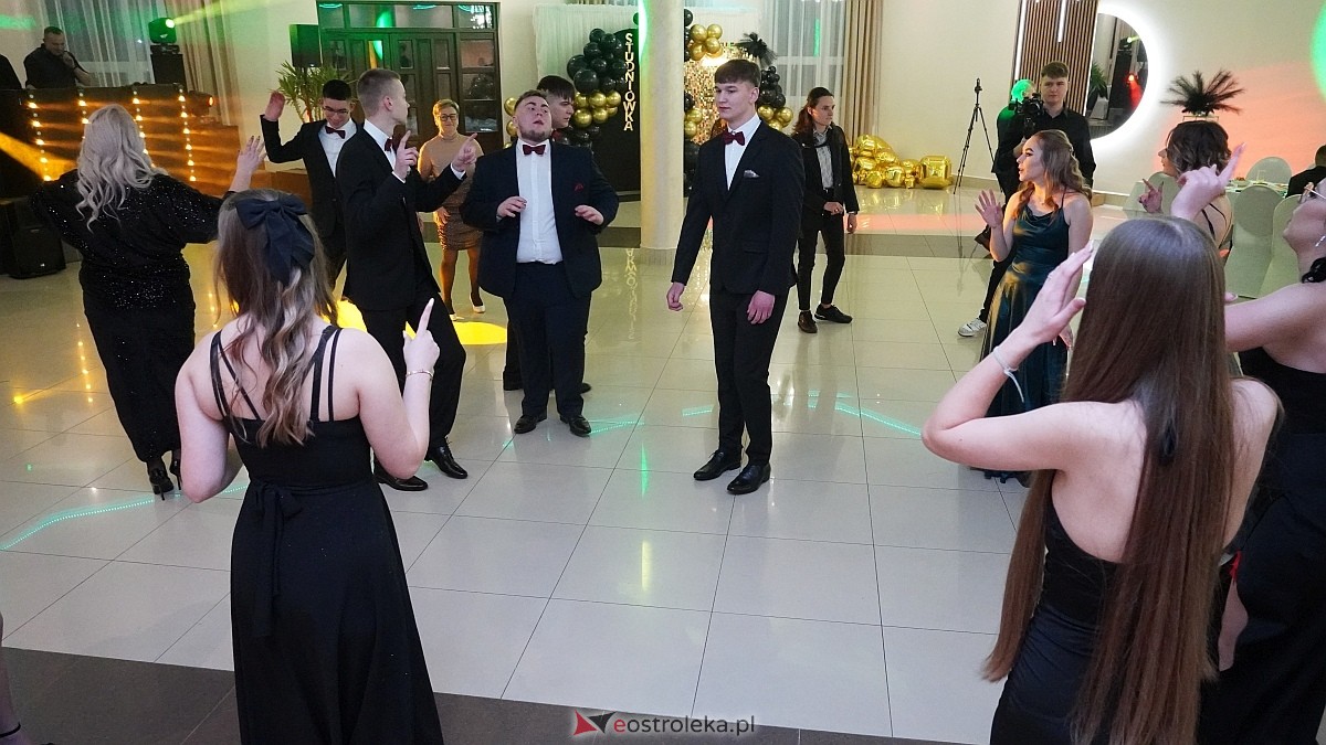 Studniówka w ZSP w Goworowie [07.02.2026] - zdjęcie #112 - eOstroleka.pl