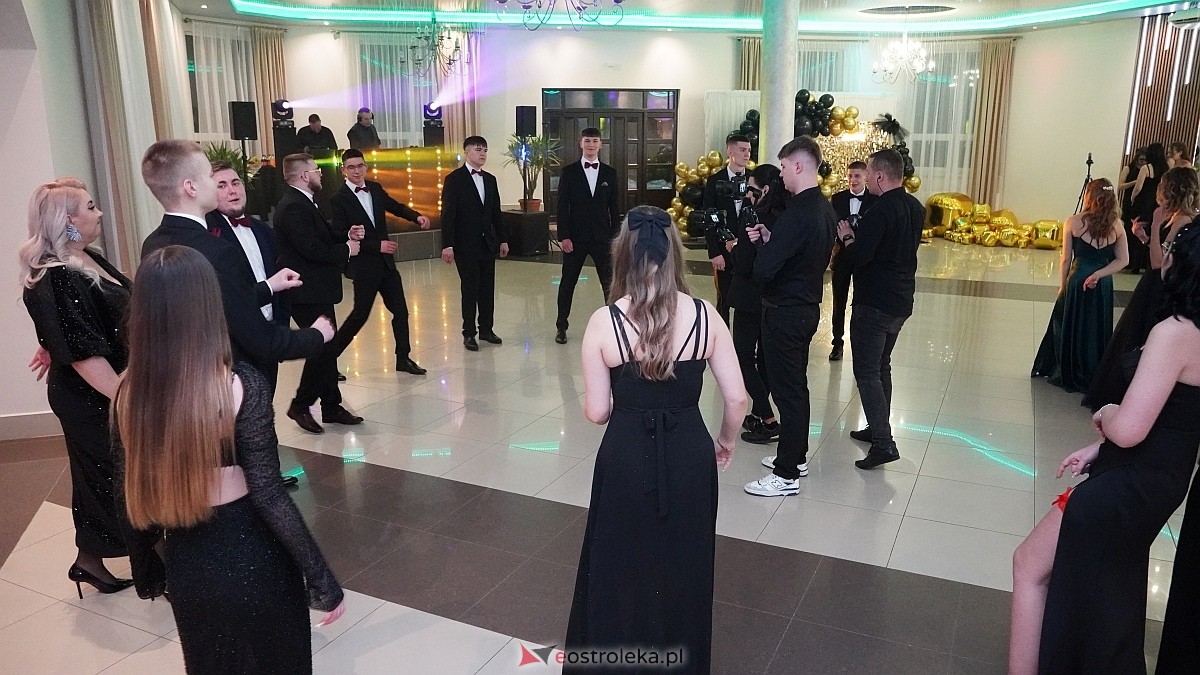 Studniówka w ZSP w Goworowie [07.02.2026] - zdjęcie #55 - eOstroleka.pl