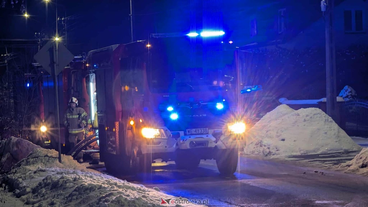 Pożar na Ogródkowej [09.02.2026] - zdjęcie #7 - eOstroleka.pl