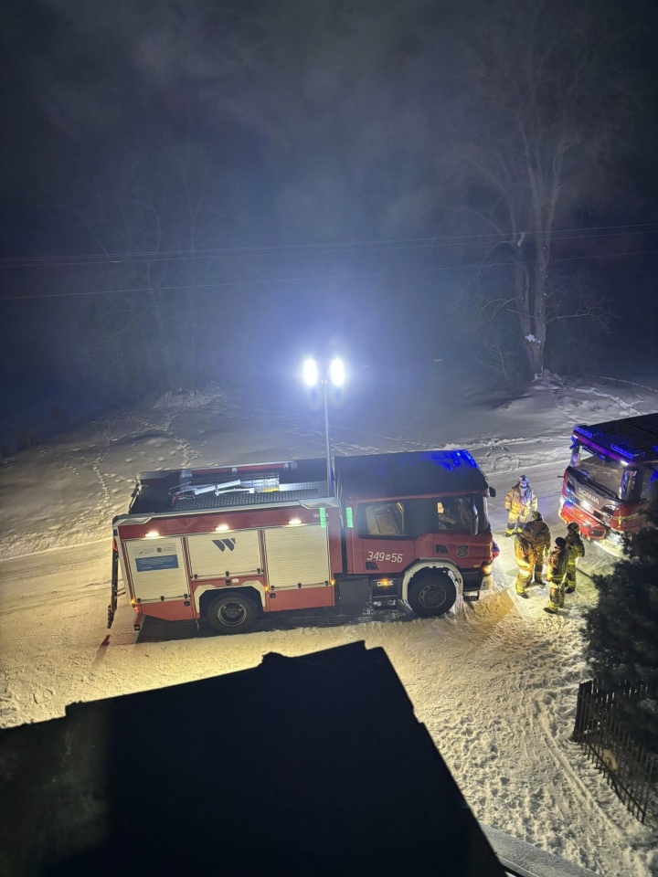 Pożar w miejscowości Plewki [09.02.2026] - zdjęcie #4 - eOstroleka.pl