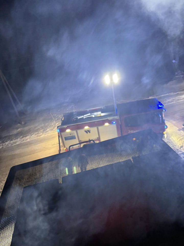 Pożar w miejscowości Plewki [09.02.2026] - zdjęcie #2 - eOstroleka.pl