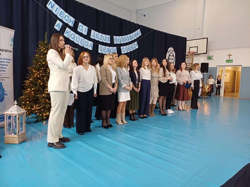 Świąteczne spotkanie w Myszyńcu. Było wspólne kolędowanie i rozstrzygnięcie konkursu [10.02.2026] - zdjęcie #14 - eOstroleka.pl