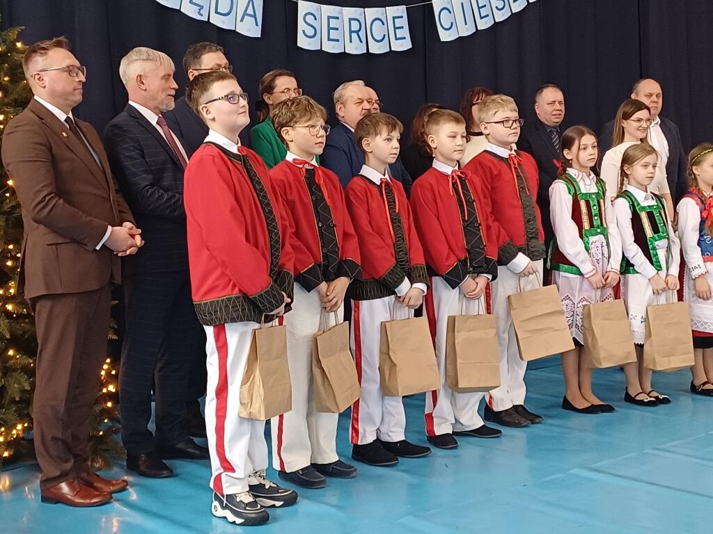 Świąteczne spotkanie w Myszyńcu. Było wspólne kolędowanie i rozstrzygnięcie konkursu [10.02.2026] - zdjęcie #4 - eOstroleka.pl