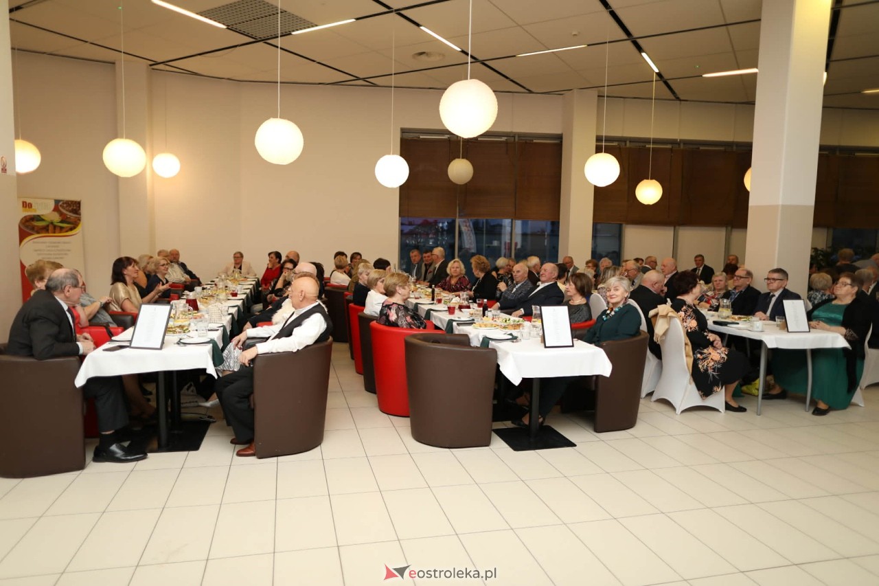 Międzypokoleniowe Ostatki w Feniksie [11.02.2026] - zdjęcie #41 - eOstroleka.pl