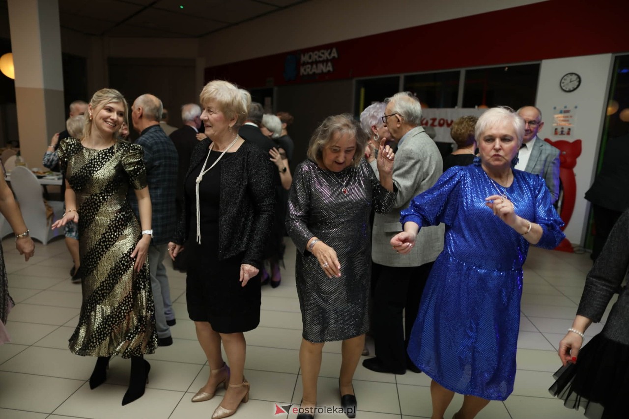 Międzypokoleniowe Ostatki w Feniksie [11.02.2026] - zdjęcie #39 - eOstroleka.pl