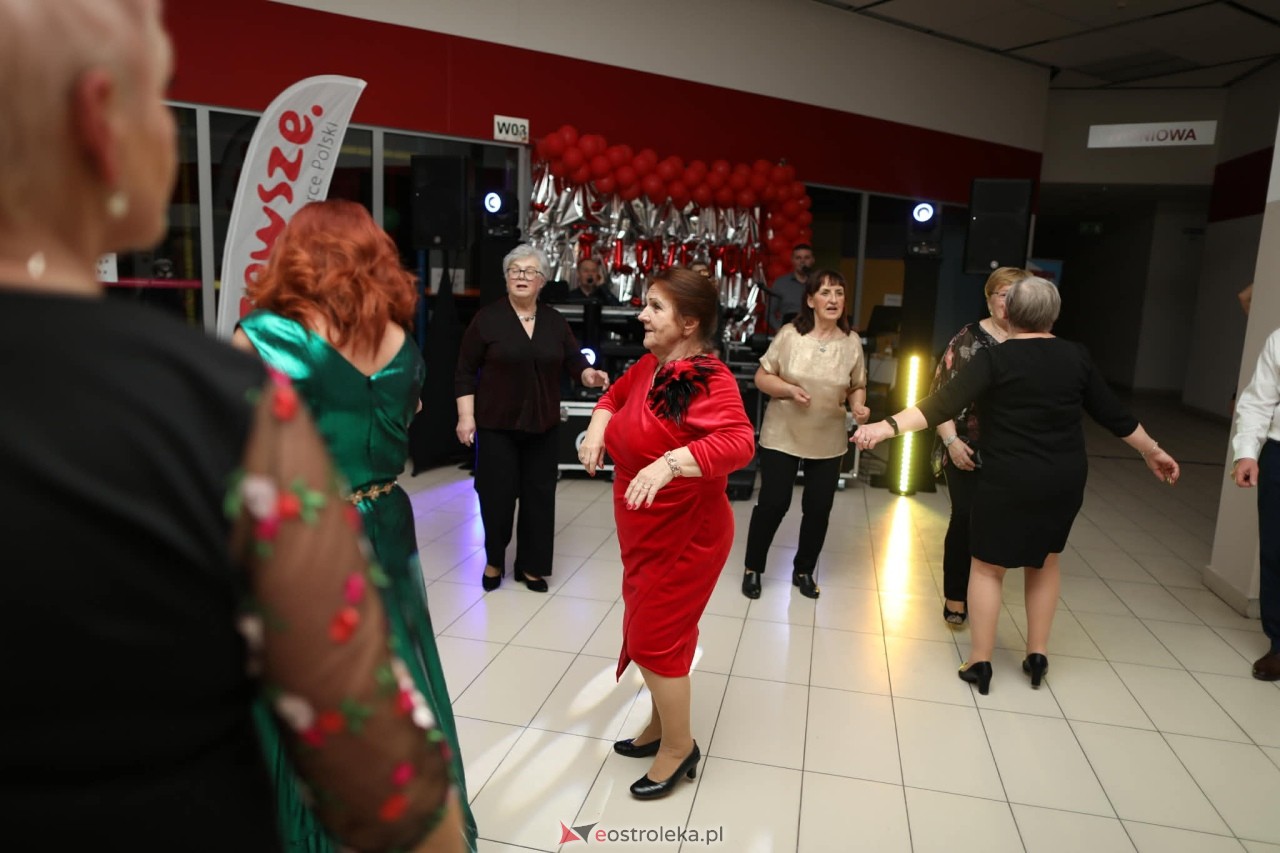 Międzypokoleniowe Ostatki w Feniksie [11.02.2026] - zdjęcie #35 - eOstroleka.pl