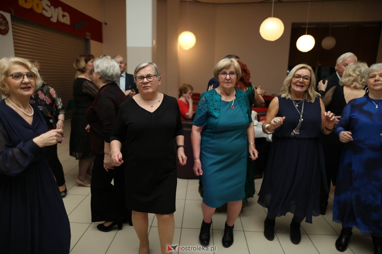 Międzypokoleniowe Ostatki w Feniksie [11.02.2026] - zdjęcie #12 - eOstroleka.pl