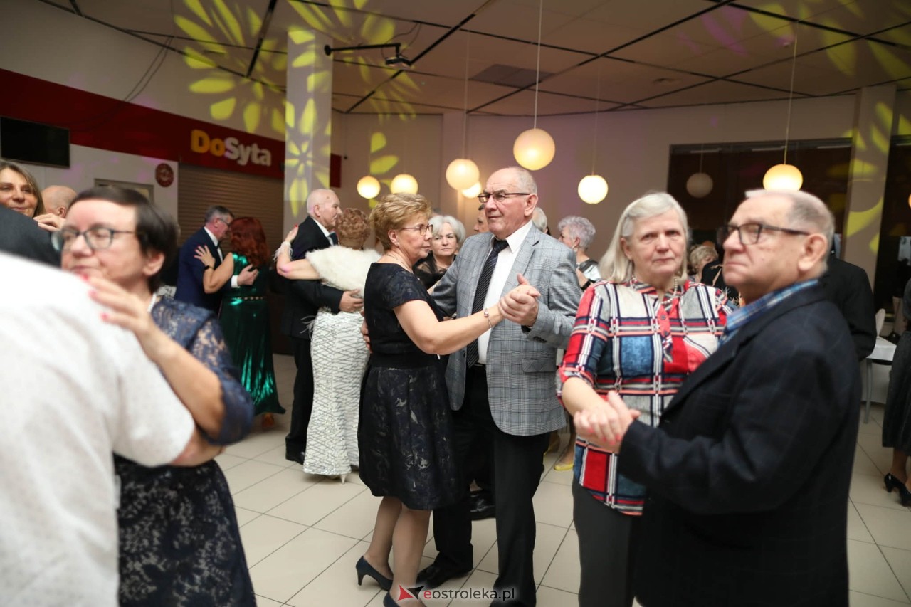 Międzypokoleniowe Ostatki w Feniksie [11.02.2026] - zdjęcie #8 - eOstroleka.pl