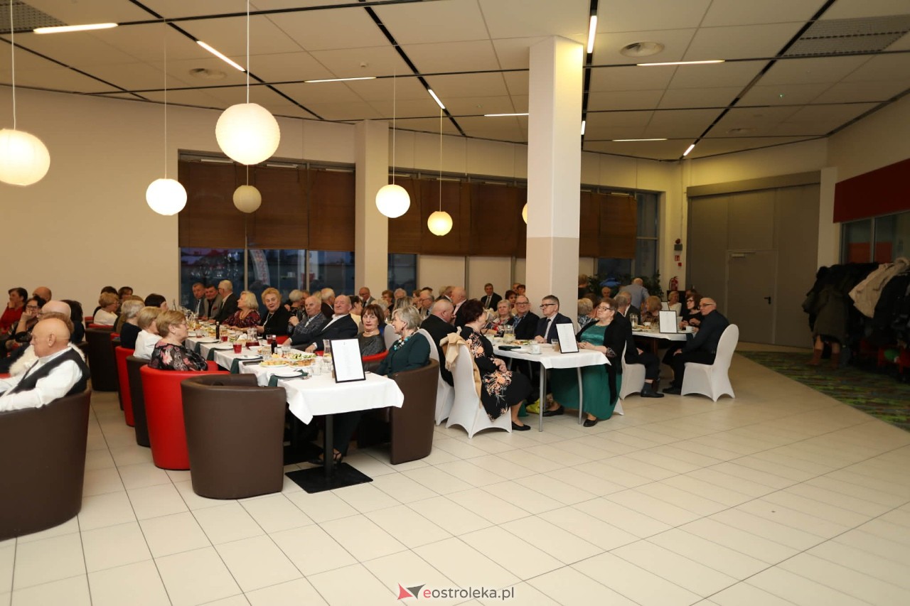 Międzypokoleniowe Ostatki w Feniksie [11.02.2026] - zdjęcie #4 - eOstroleka.pl