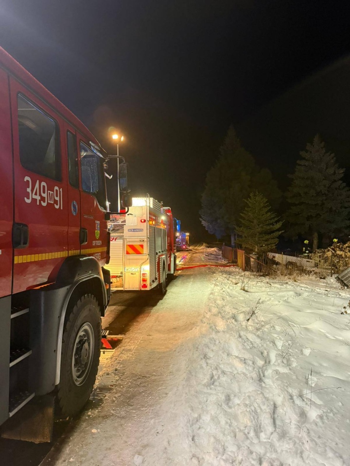 Pożar domu w Łątczynie [12.02.2026] - zdjęcie #7 - eOstroleka.pl