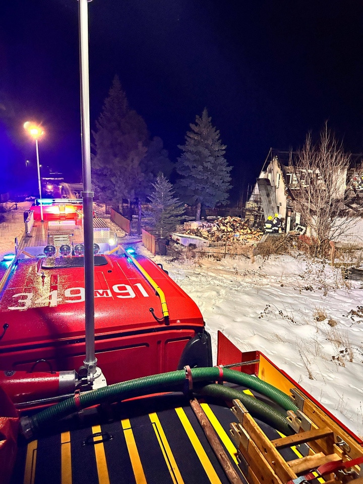 Pożar domu w Łątczynie [12.02.2026] - zdjęcie #5 - eOstroleka.pl