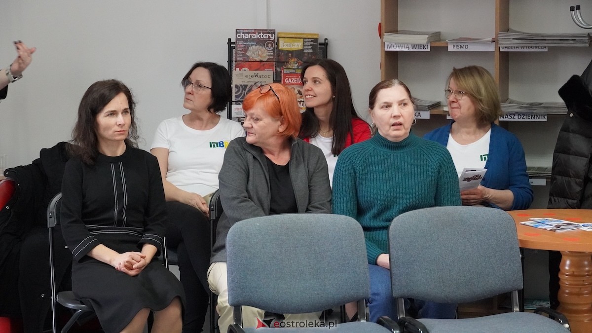 Inauguracja 90-lecia Miejskiej Biblioteki Publicznej w Ostrołęce [12.02.2026] - zdjęcie #33 - eOstroleka.pl