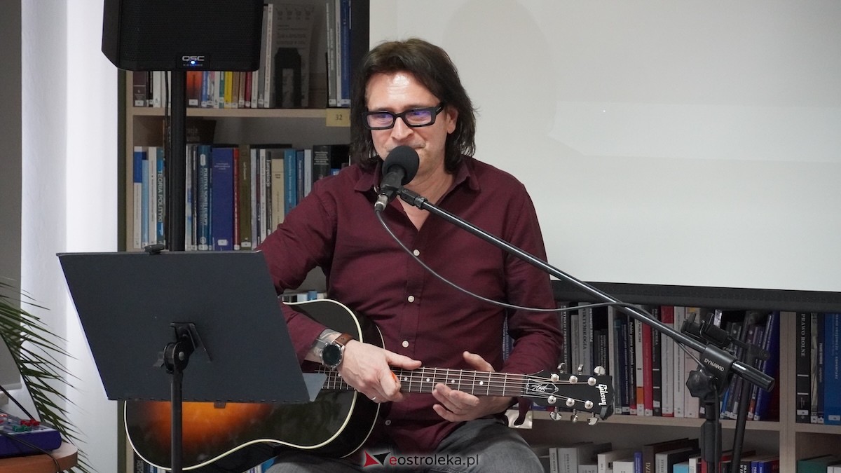 Inauguracja 90-lecia Miejskiej Biblioteki Publicznej w Ostrołęce [12.02.2026] - zdjęcie #24 - eOstroleka.pl