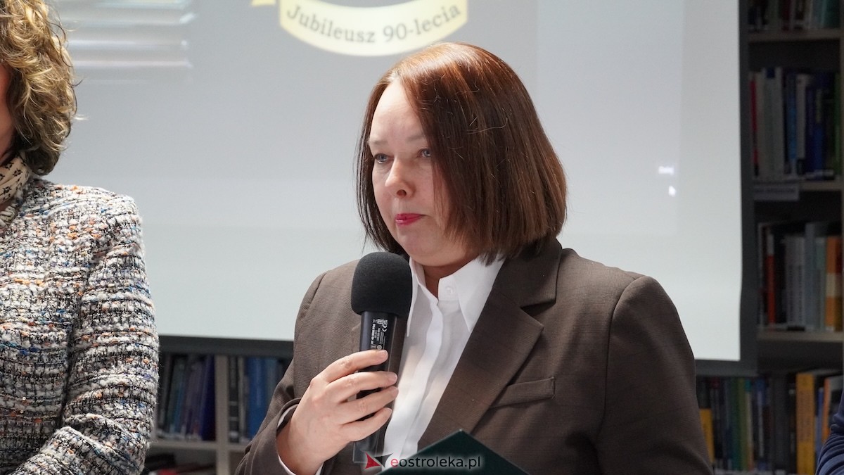 Inauguracja 90-lecia Miejskiej Biblioteki Publicznej w Ostrołęce [12.02.2026] - zdjęcie #12 - eOstroleka.pl