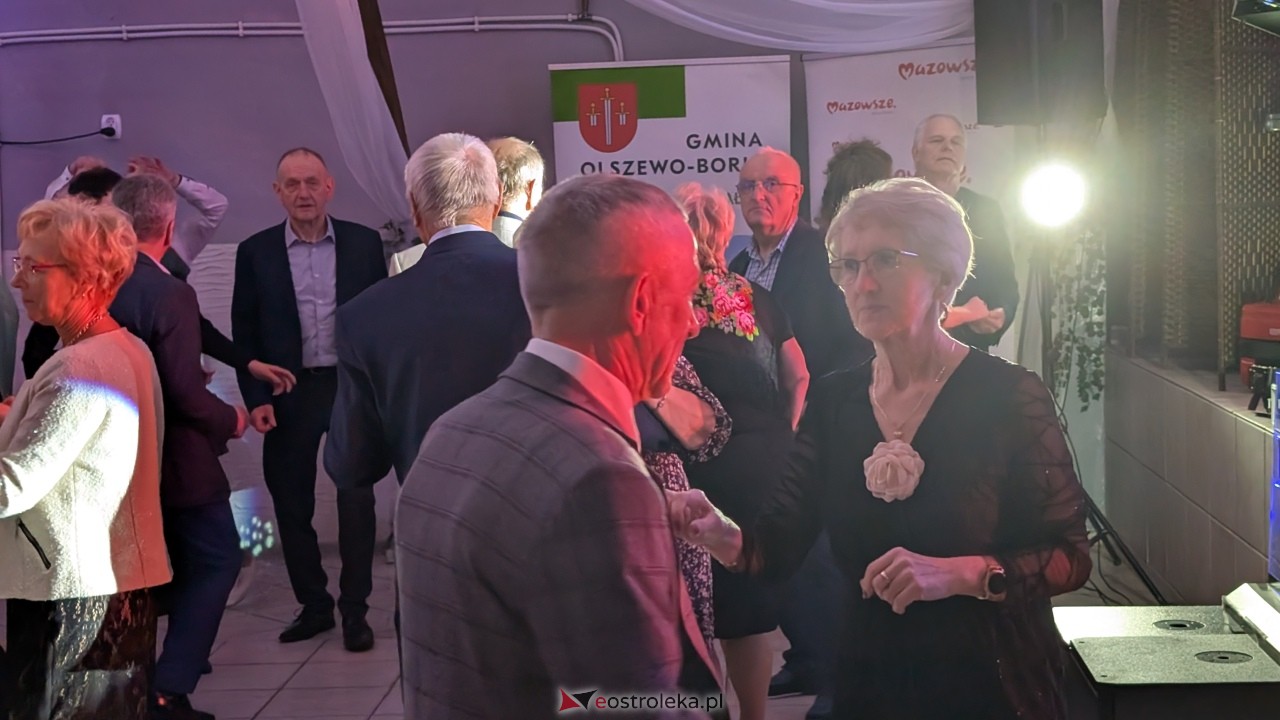 Międzypokoleniowa potańcówka karnawałowa w Zabielu Pilikach [12.02.2026] - zdjęcie #45 - eOstroleka.pl