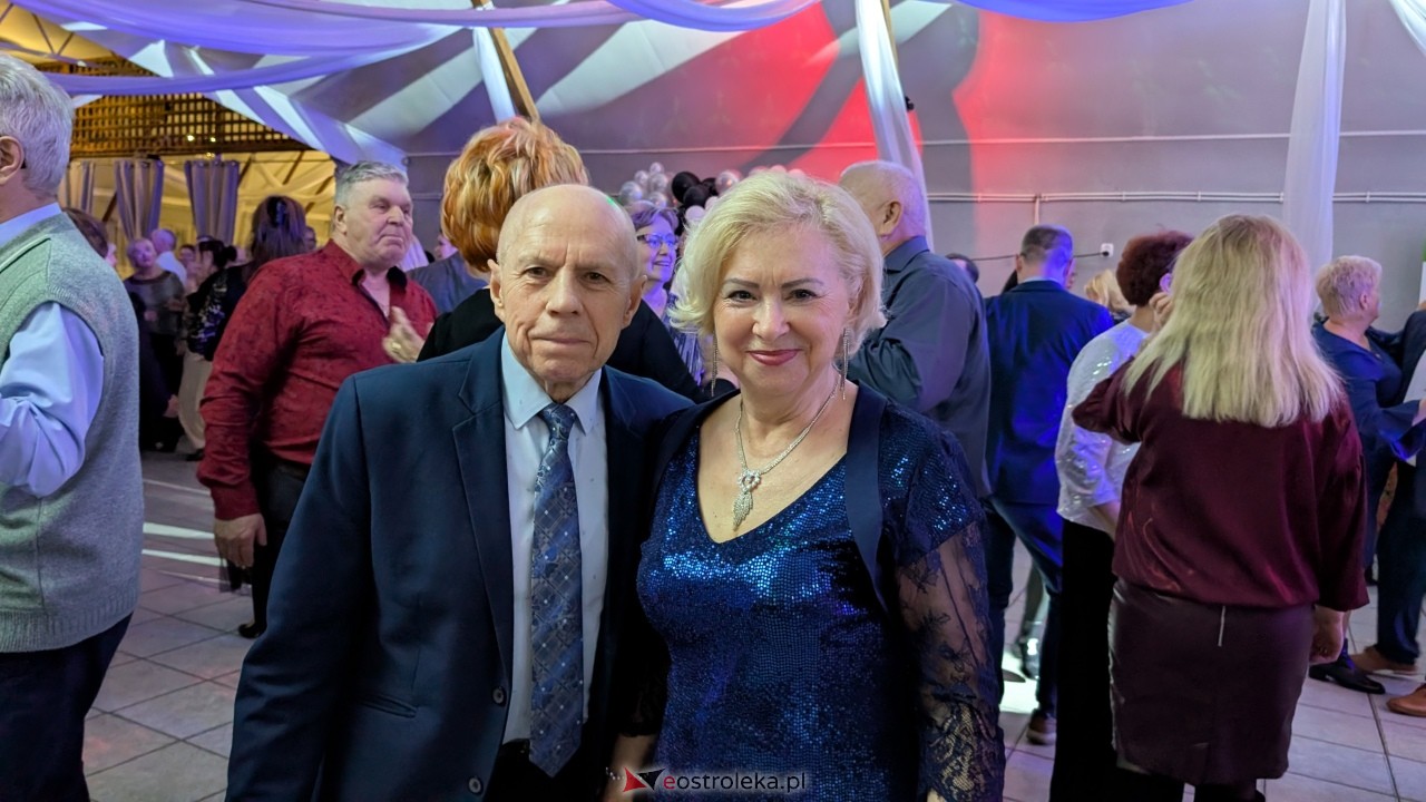 Międzypokoleniowa potańcówka karnawałowa w Zabielu Pilikach [12.02.2026] - zdjęcie #17 - eOstroleka.pl