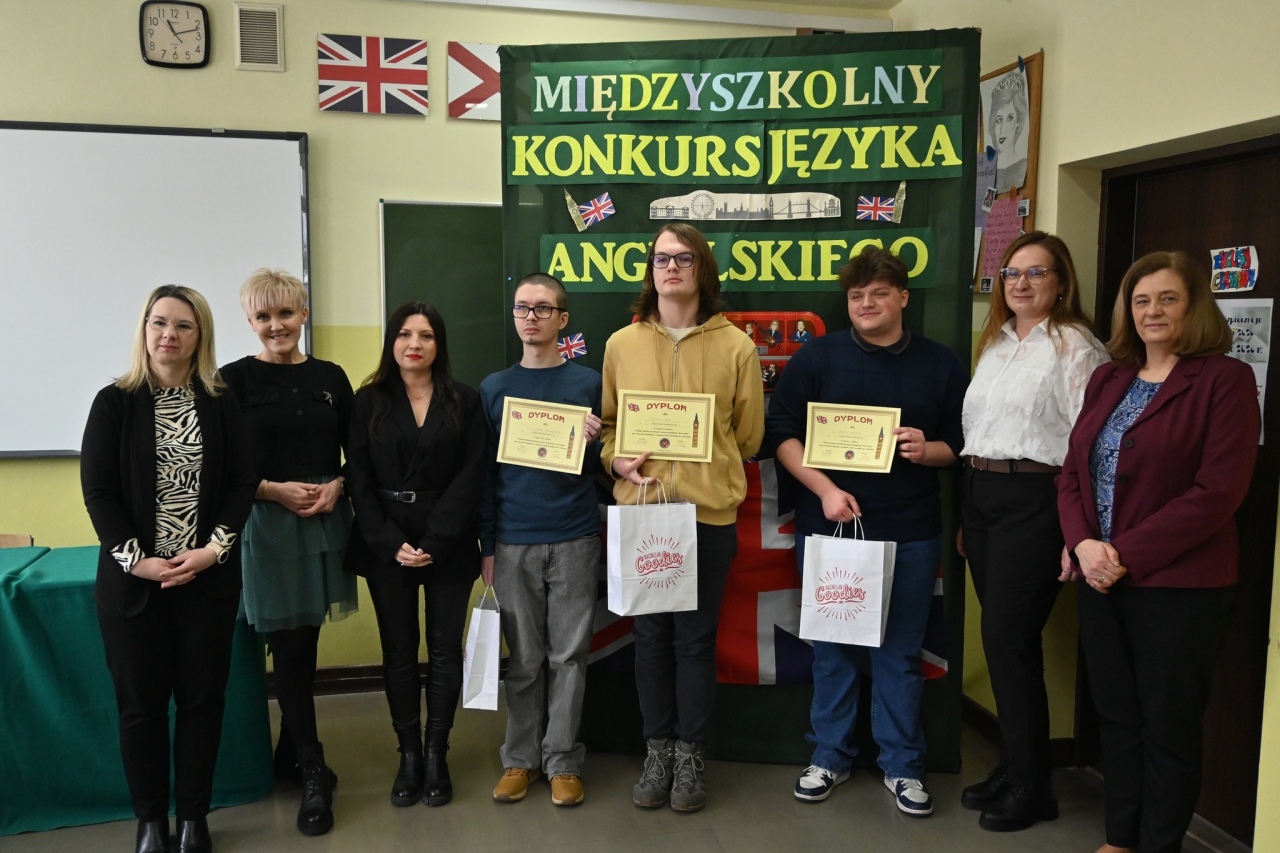 Językowe zmagania czwartoklasistów. XI edycja konkursu angielskiego rozstrzygnięta fot. ZSZ nr 2 [11.02.2026] - zdjęcie #45 - eOstroleka.pl