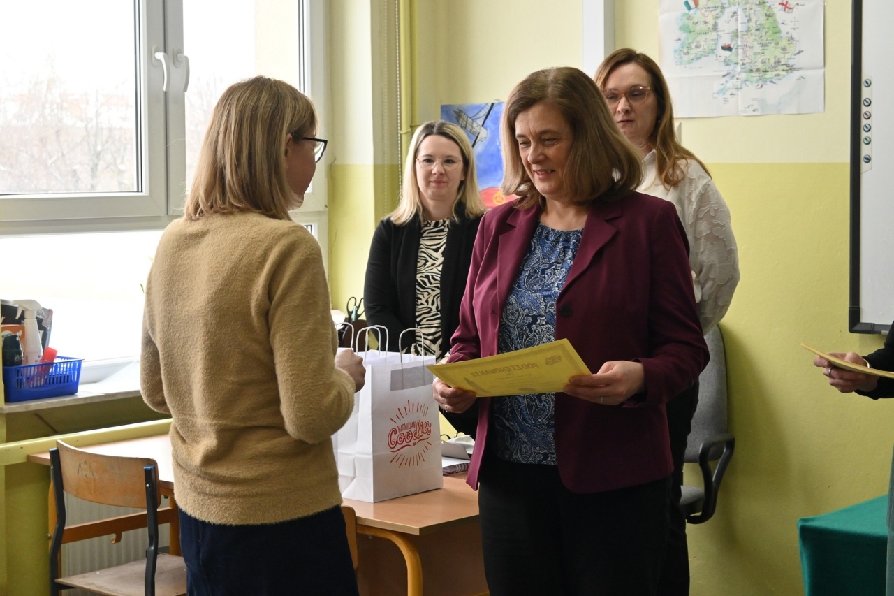 Językowe zmagania czwartoklasistów. XI edycja konkursu angielskiego rozstrzygnięta fot. ZSZ nr 2 [11.02.2026] - zdjęcie #7 - eOstroleka.pl