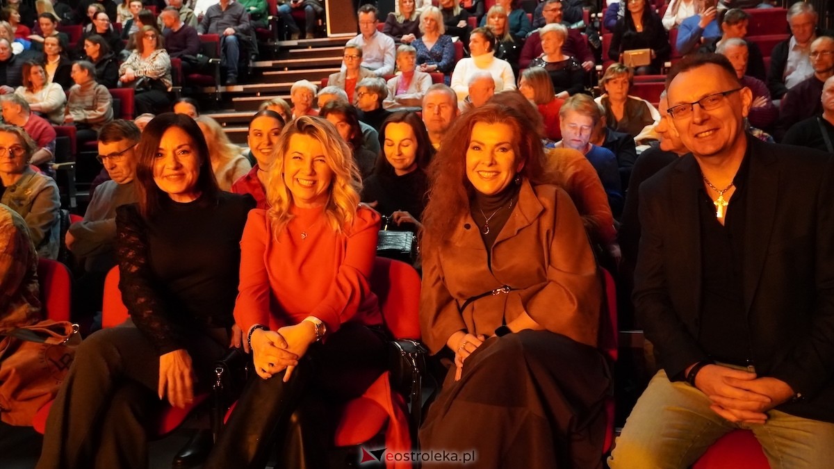 Mazowsze dla zakochanych koncert walentynkowy w Muzeum Żołnierzy Wyklętych [13.02.2026] - zdjęcie #54 - eOstroleka.pl