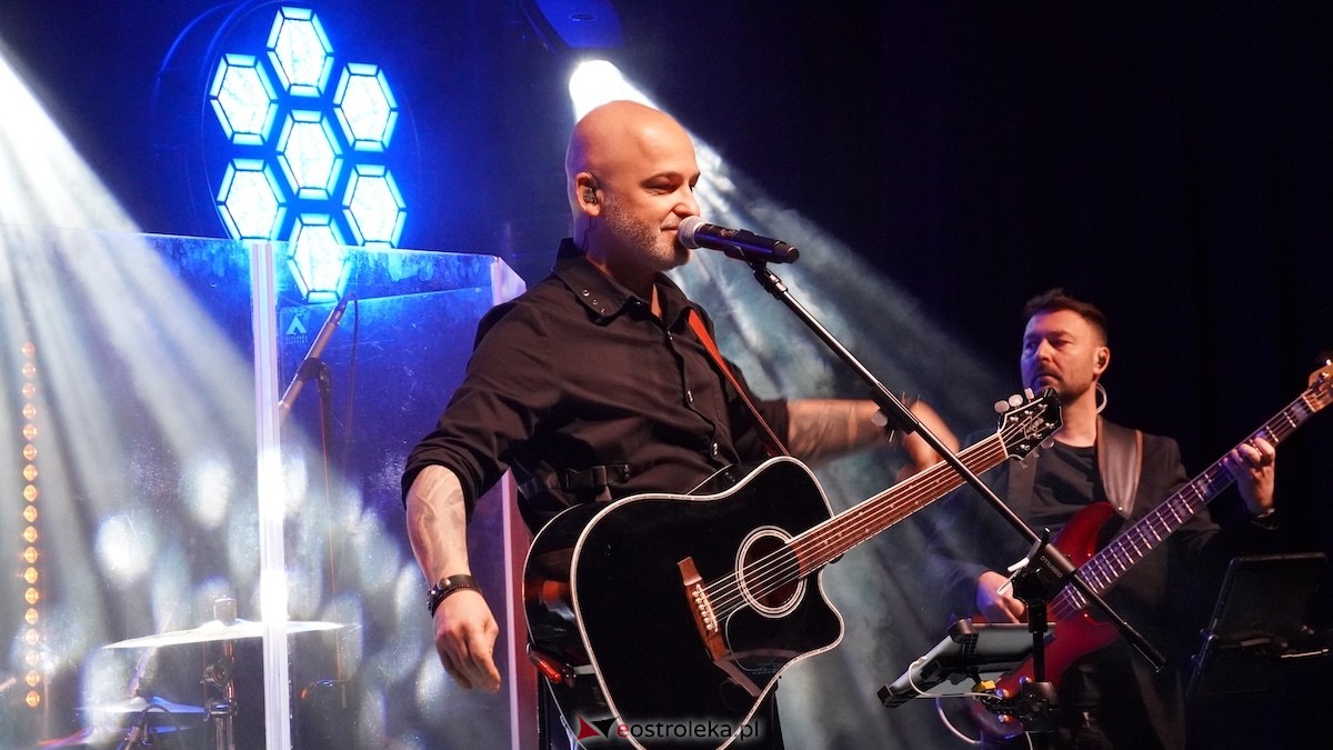 Mazowsze dla zakochanych koncert walentynkowy w Muzeum Żołnierzy Wyklętych [13.02.2026] - zdjęcie #39 - eOstroleka.pl