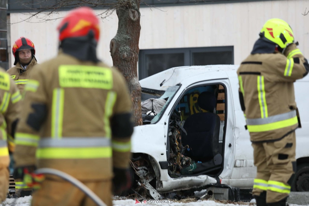 Wypadek w Białobieli [14.02.2026] - zdjęcie #21 - eOstroleka.pl