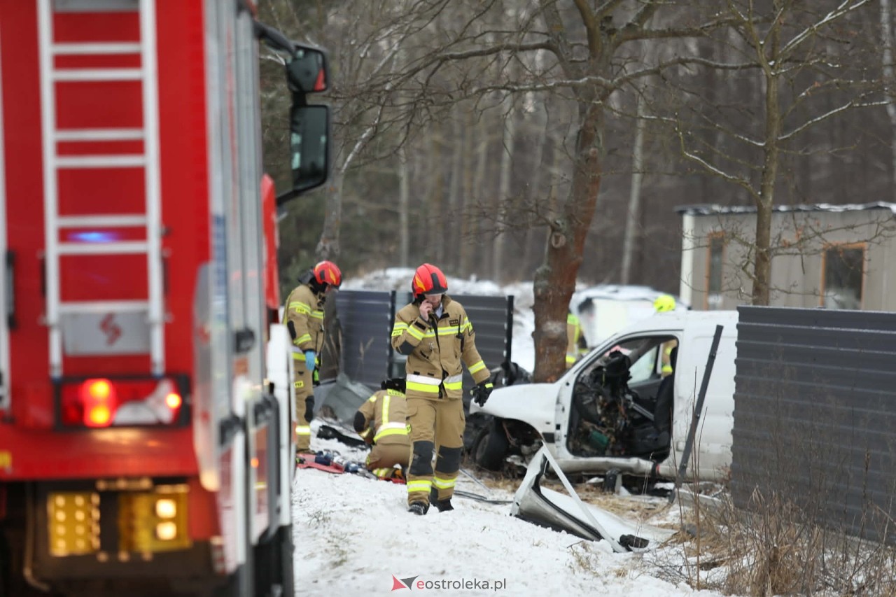 Wypadek w Białobieli [14.02.2026] - zdjęcie #17 - eOstroleka.pl