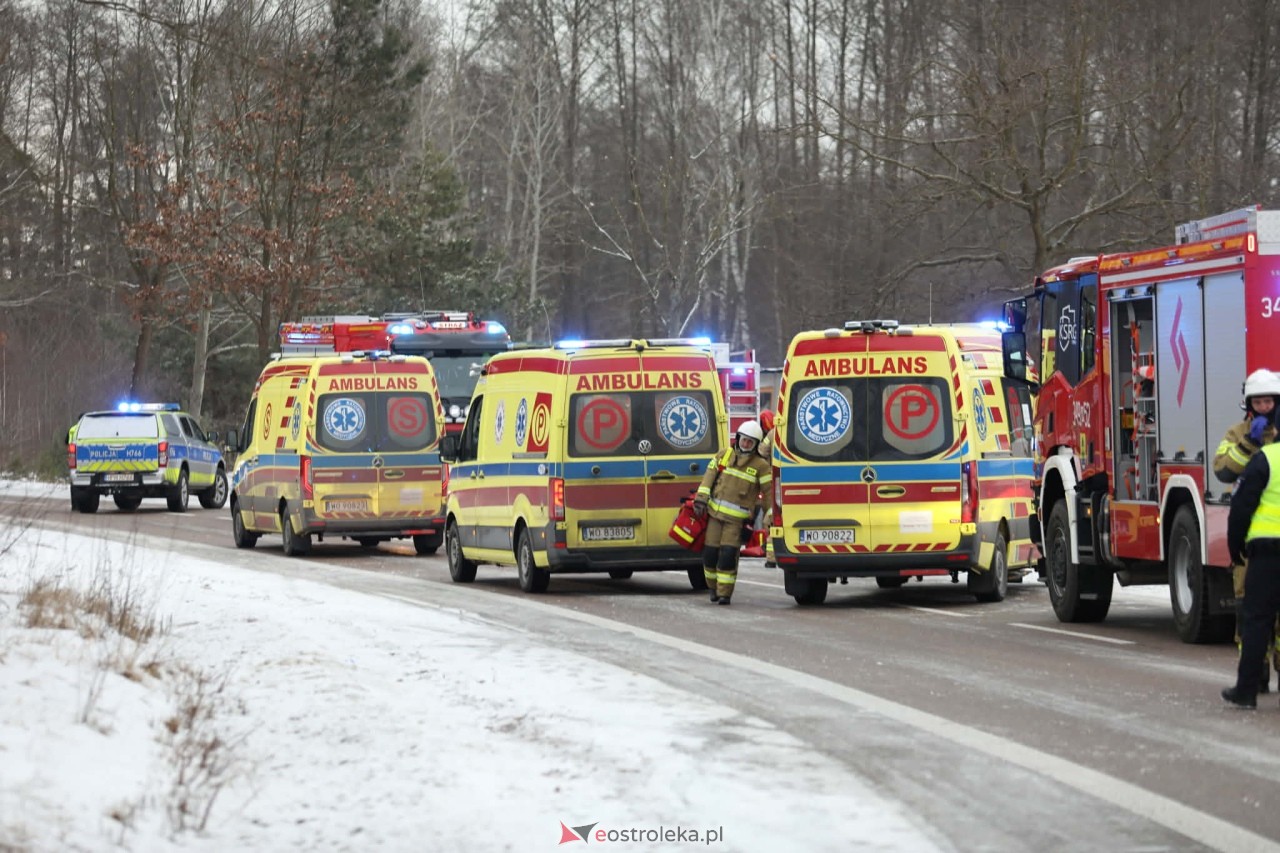 Wypadek w Białobieli [14.02.2026] - zdjęcie #4 - eOstroleka.pl