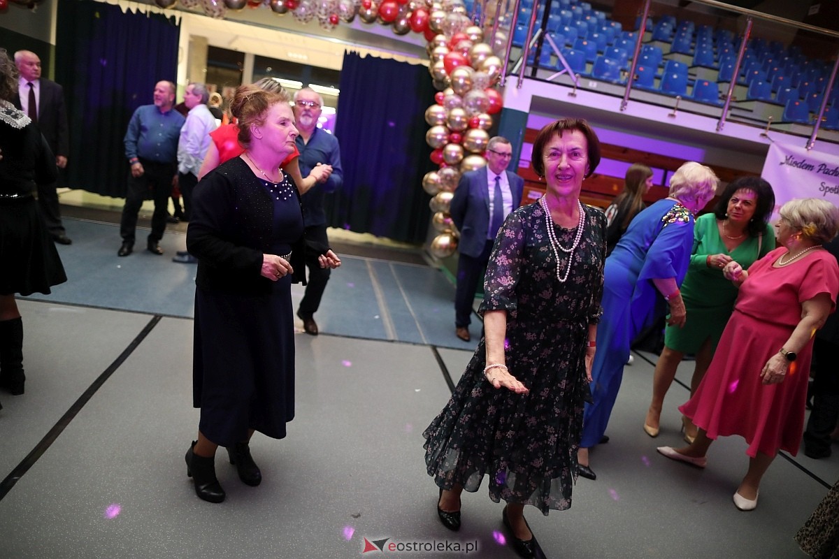 Walentynkowy Bal Seniora [14.02.2026] - zdjęcie #127 - eOstroleka.pl