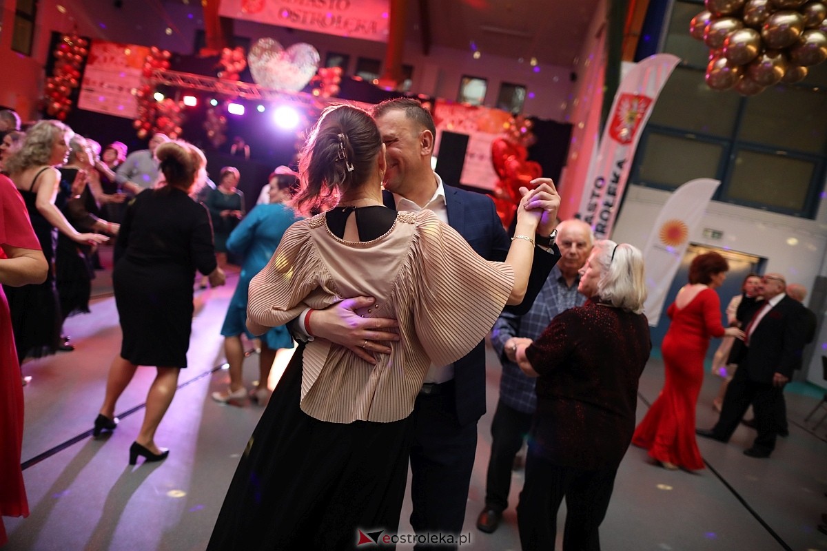 Walentynkowy Bal Seniora [14.02.2026] - zdjęcie #102 - eOstroleka.pl