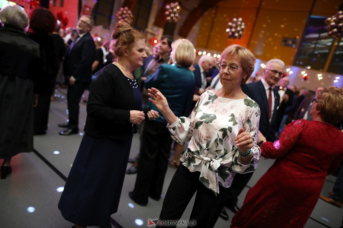 Walentynkowy Bal Seniora [14.02.2026] - zdjęcie #61 - eOstroleka.pl