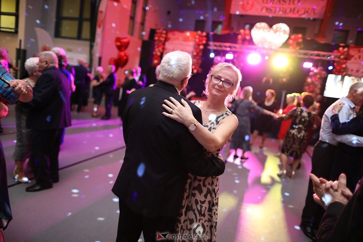 Walentynkowy Bal Seniora [14.02.2026] - zdjęcie #38 - eOstroleka.pl