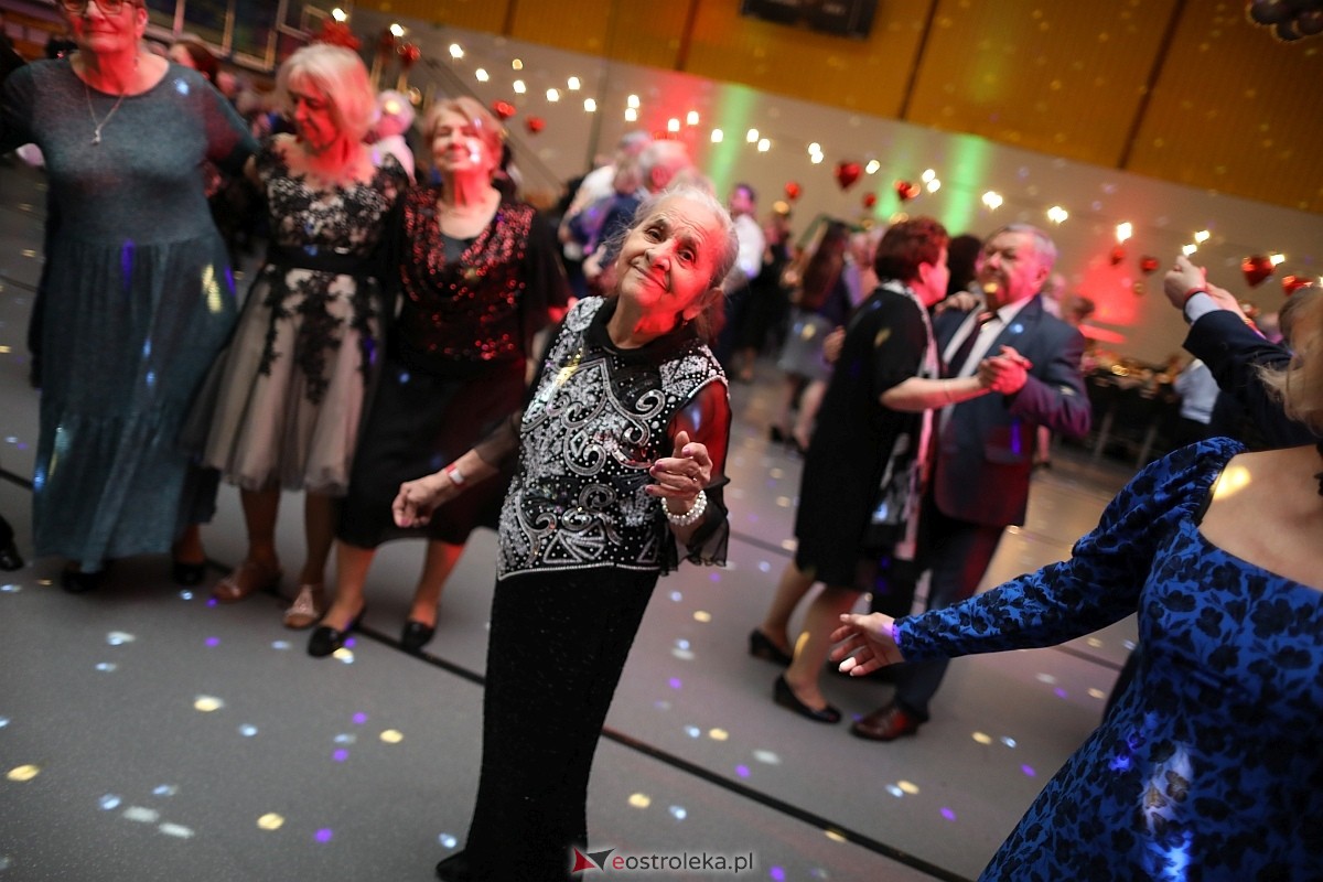 Walentynkowy Bal Seniora [14.02.2026] - zdjęcie #37 - eOstroleka.pl