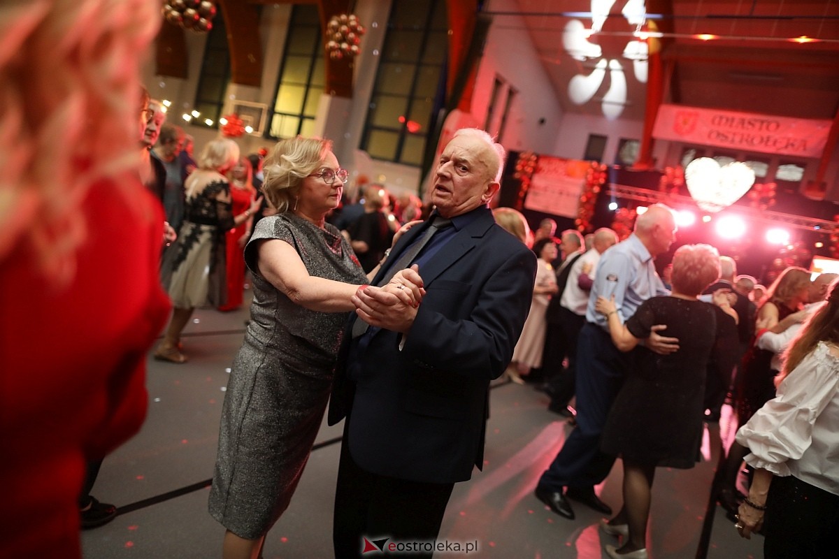 Walentynkowy Bal Seniora [14.02.2026] - zdjęcie #11 - eOstroleka.pl