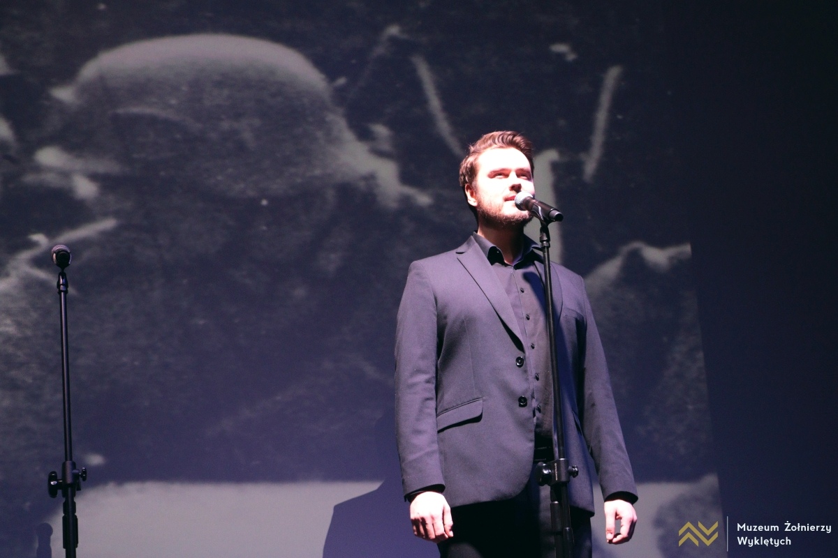 Koncert I o wyzwolenie Jej walczyć ze wszystkich sił w Muzeum Żołnierzy Wyklętych w Ostrołęce [14.02.2026] - zdjęcie #29 - eOstroleka.pl