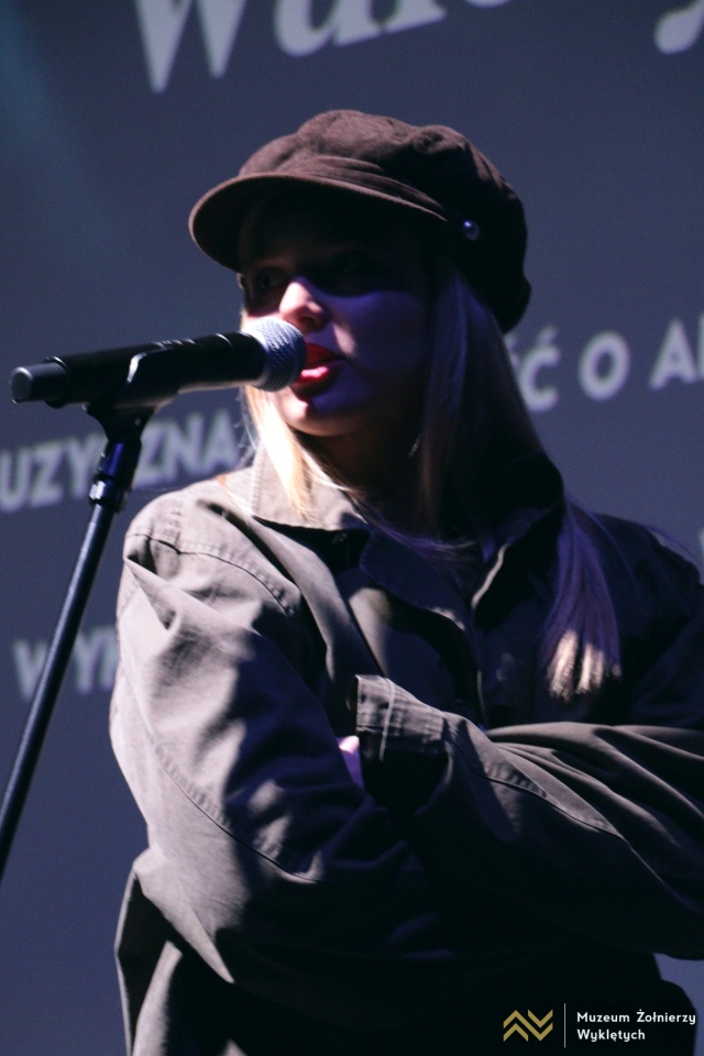 Koncert I o wyzwolenie Jej walczyć ze wszystkich sił w Muzeum Żołnierzy Wyklętych w Ostrołęce [14.02.2026] - zdjęcie #20 - eOstroleka.pl