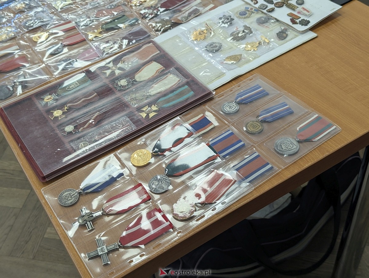Giełda kolekcjonerska w Klubie Lokator [15.02.2026] - zdjęcie #47 - eOstroleka.pl