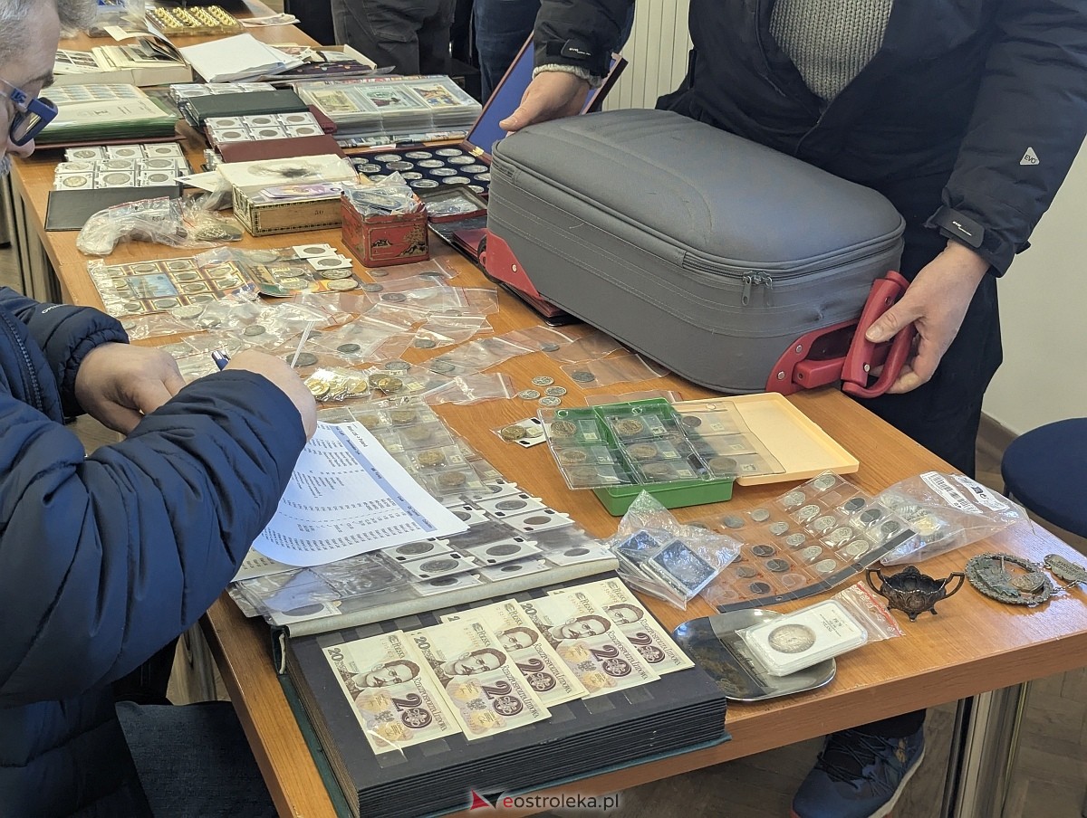 Giełda kolekcjonerska w Klubie Lokator [15.02.2026] - zdjęcie #29 - eOstroleka.pl