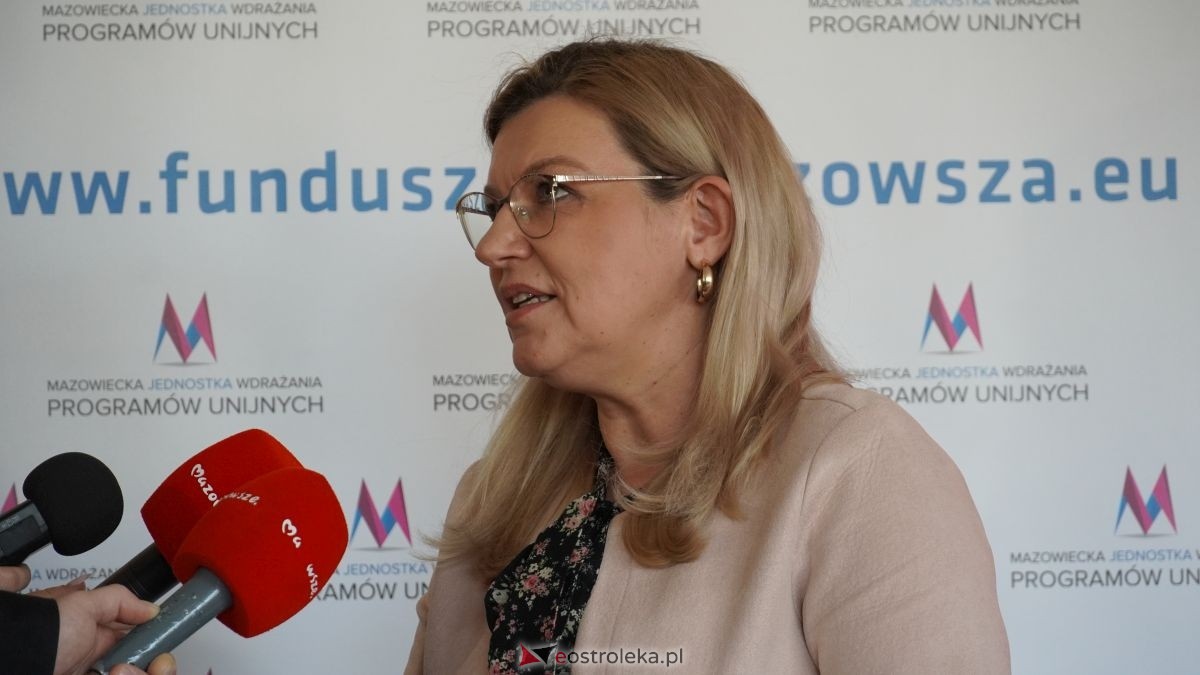 Podpisanie umów w ramach programu Fundusze Europejskie dla Mazowsza [16.02.2026] - zdjęcie #93 - eOstroleka.pl
